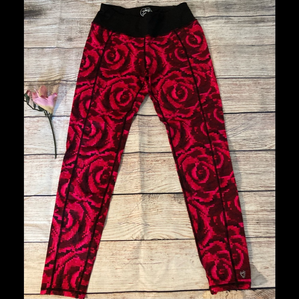 Betsey Johnson workout pants leggings